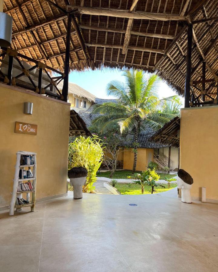 Mawe Zuri Resort Watamu Eksteriør billede