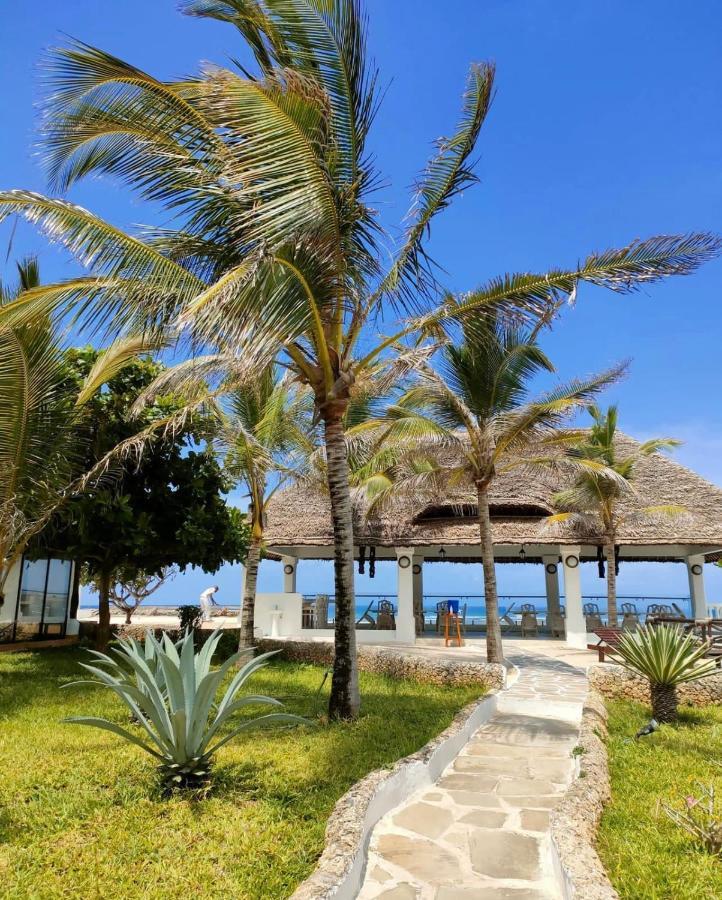 Mawe Zuri Resort Watamu Eksteriør billede