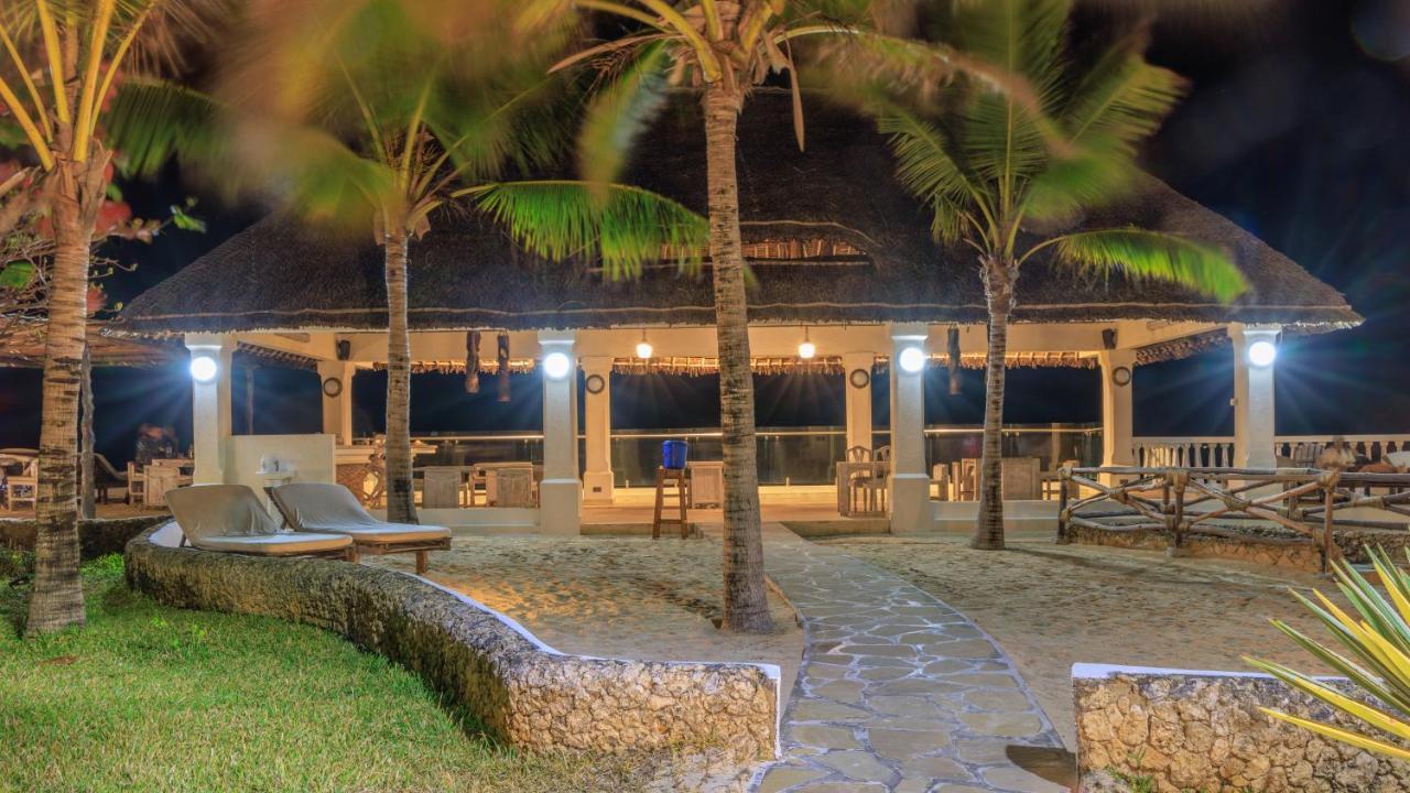 Mawe Zuri Resort Watamu Eksteriør billede