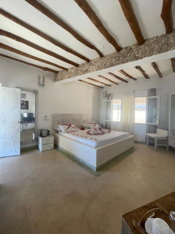 Mawe Zuri Resort Watamu Eksteriør billede