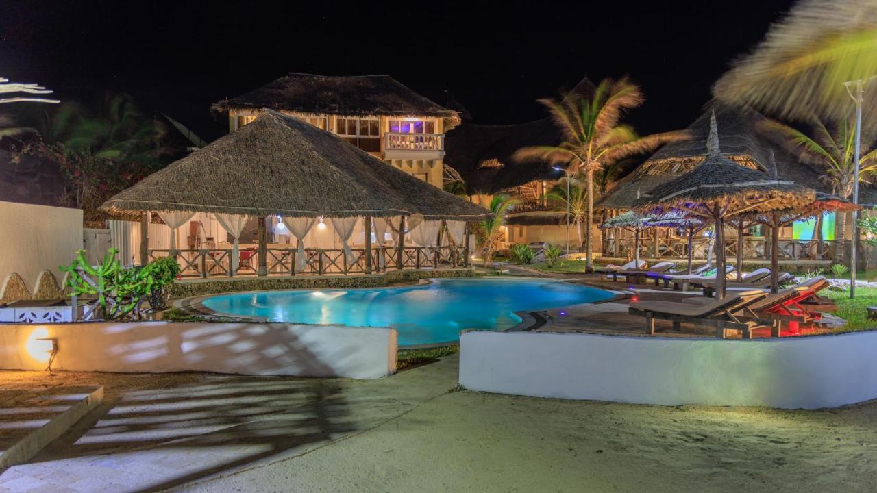 Mawe Zuri Resort Watamu Eksteriør billede