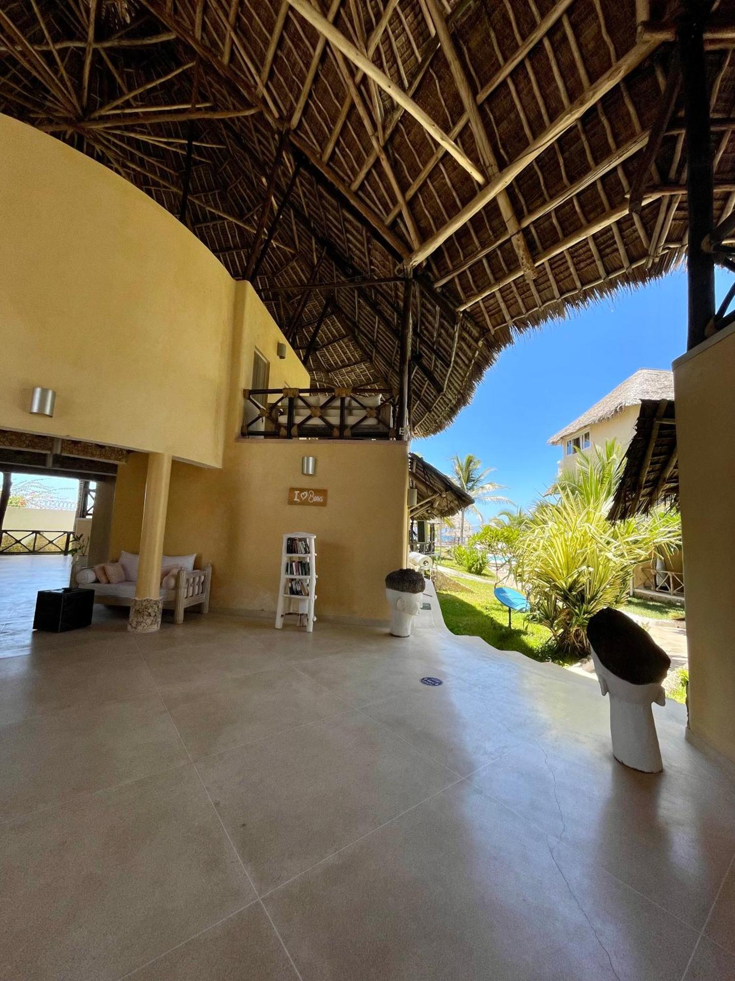 Mawe Zuri Resort Watamu Eksteriør billede