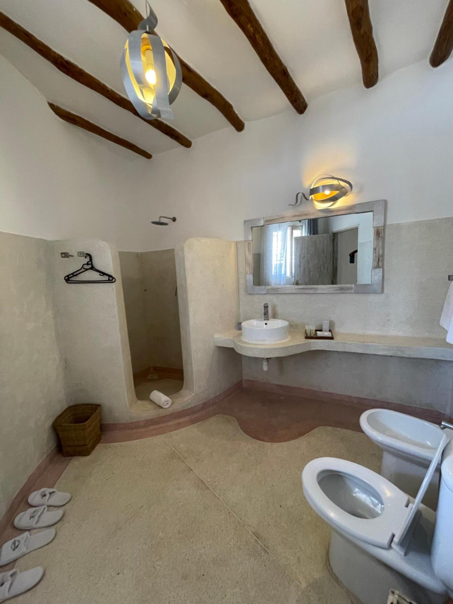 Mawe Zuri Resort Watamu Eksteriør billede