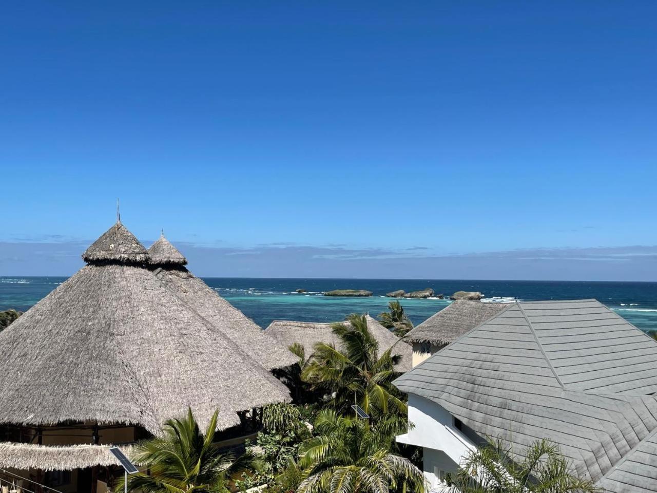 Mawe Zuri Resort Watamu Eksteriør billede
